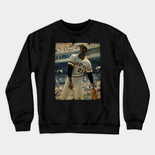 Roberto Clemente - Right Field (12) Crewneck Sweatshirt by SOEKAMPTI